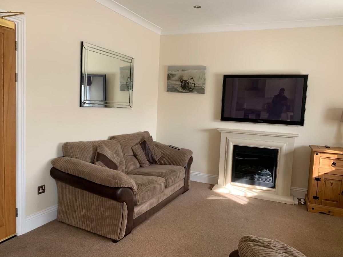 Church View / The Craster Arms In Beadnell Apartment Exterior photo